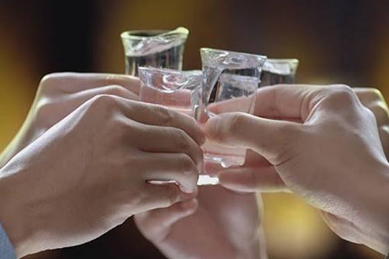 酒类防伪标识定制,白酒防伪标识定制的使用价值 酒类防伪标识定制,白酒防伪标识定制的使用价值